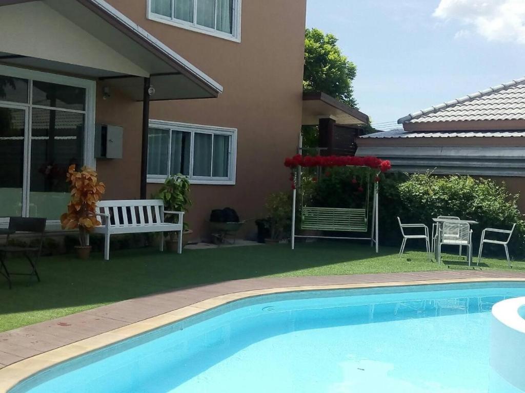 Le Parc Wangnang Hotel Phitsanulok Exterior foto