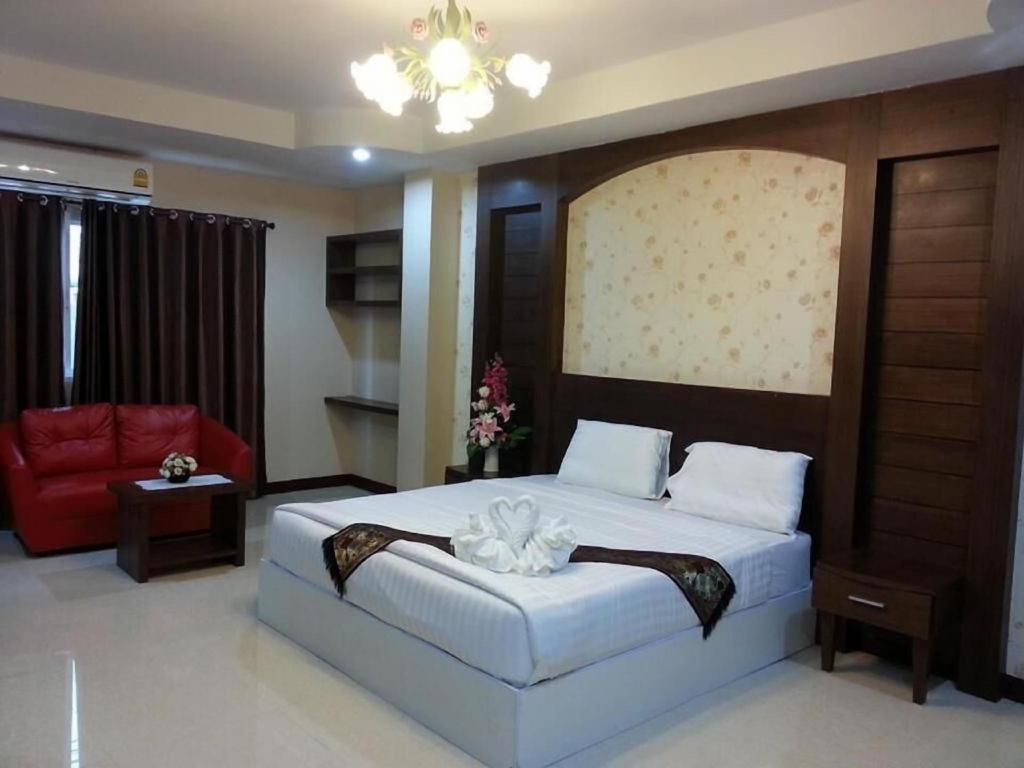 Le Parc Wangnang Hotel Phitsanulok Exterior foto