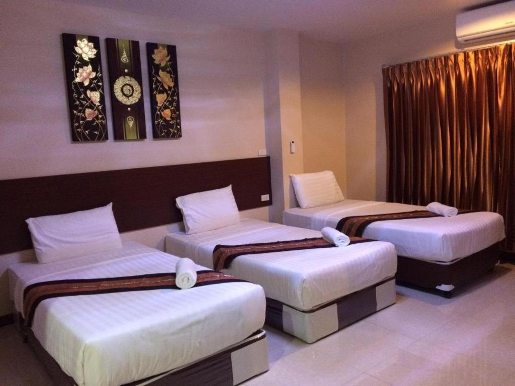 Le Parc Wangnang Hotel Phitsanulok Exterior foto