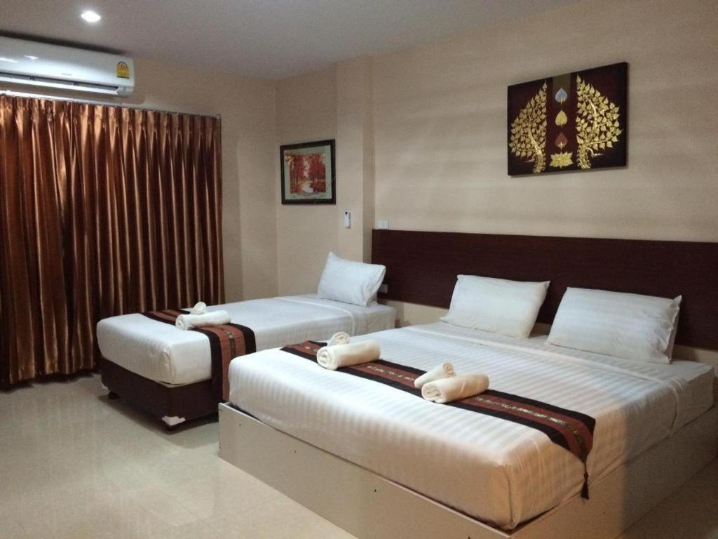 Le Parc Wangnang Hotel Phitsanulok Exterior foto